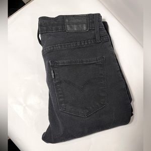 Levi’s 721 High Rise Skinny Jeans